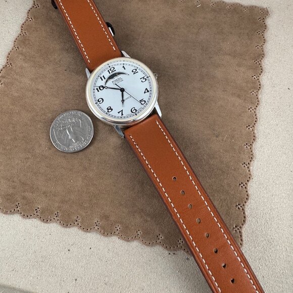 Vintage Very early 80’s Fossil Collection Moon Phase Watch - Picture 8 of 9